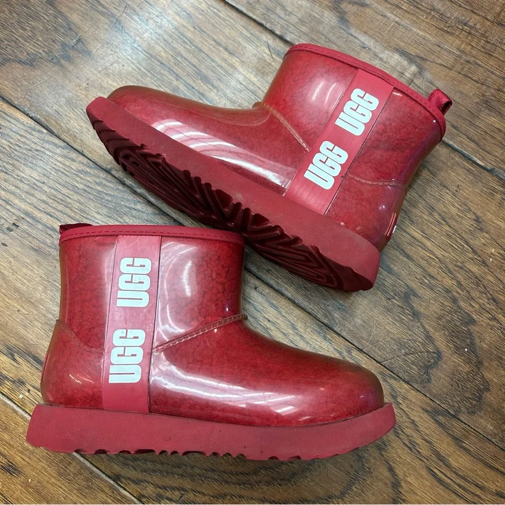 UGG Classic Clear‎ Mini II waterproof boots